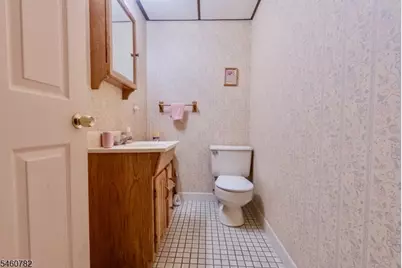 15 Torbet Dr, Wayne, NJ 07470 - Photo 38
