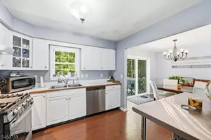 46 Melinda Ln, Vernon Twp., NJ 07421 - Photo 16