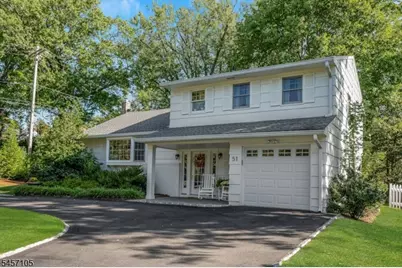 51 Spring Garden Dr, Madison, NJ 07940 - Photo 2