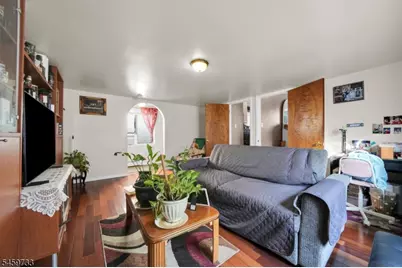 83 Pacific St, Newark, NJ 07105 - Photo 14