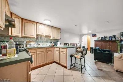 83 Pacific St, Newark, NJ 07105 - Photo 28