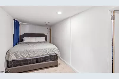 10 Lentz Pl, Irvington, NJ 07111 - Photo 18