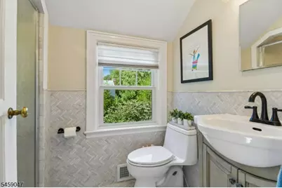 139 Forest Ave, West Caldwell, NJ 07006 - Photo 20
