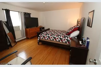 307 Legion Pl #2B, Haledon, NJ 07508 - Photo 6