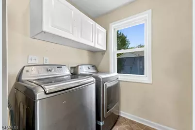 1176 Julia St, Teaneck Township, NJ 07666 - Photo 12