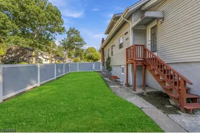 1176 Julia St, Teaneck Township, NJ 07666 - Photo 26