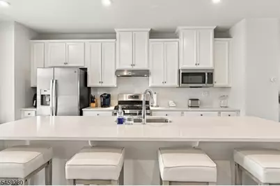 14 Clausen Ct, Mount Olive, NJ 07828 - Photo 16