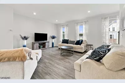 14 Clausen Ct, Mount Olive, NJ 07828 - Photo 10