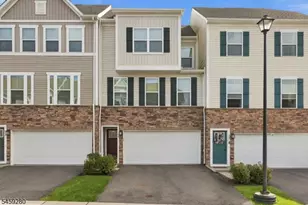 14 Clausen Ct, Mount Olive, NJ 07828 - Photo 6