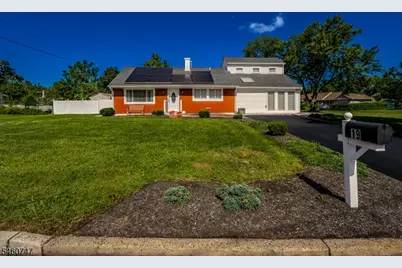 19 Rebecca Pl, Piscataway Township, NJ 08854 - Photo 1