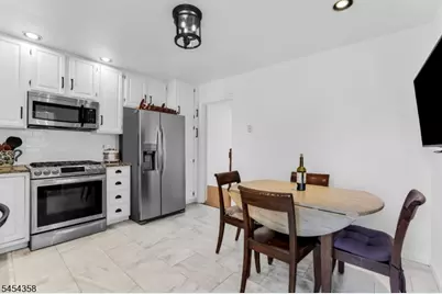 3 Deer Run Cir, Chatham Township, NJ 07928 - Photo 14