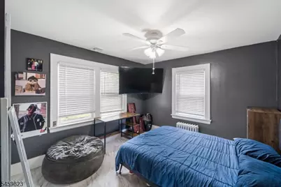 149 E Clay Ave, Roselle Park, NJ 07204 - Photo 14