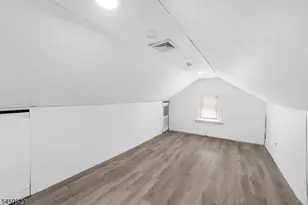 149 E Clay Ave, Roselle Park, NJ 07204 - Photo 18