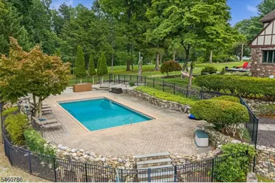 3 Manrodt Ct, Kinnelon, NJ 07405 - Photo 38