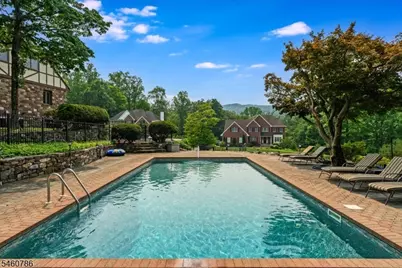 3 Manrodt Ct, Kinnelon, NJ 07405 - Photo 36