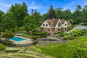 3 Manrodt Ct, Kinnelon, NJ 07405 - Photo 1