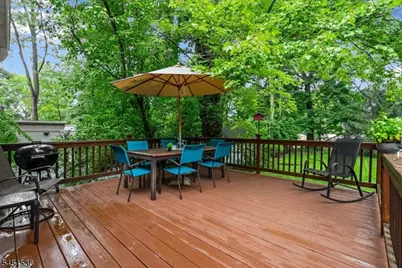 21 Oakview Ave, Maplewood Twp., NJ 07040 - Photo 26