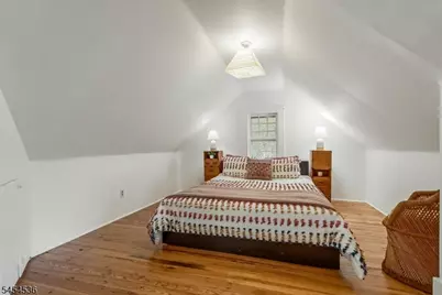 21 Oakview Ave, Maplewood Twp., NJ 07040 - Photo 20