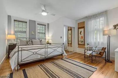 21 Oakview Ave, Maplewood Twp., NJ 07040 - Photo 14