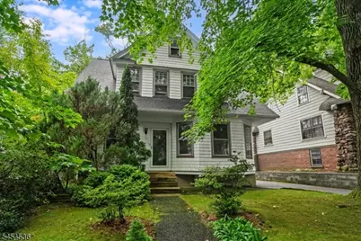 21 Oakview Ave, Maplewood Twp., NJ 07040 - Photo 24