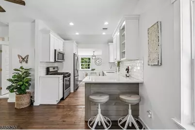 147 Ironia Rd, Mendham, NJ 07945 - Photo 8