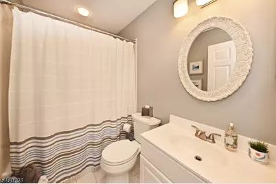 8 Hunter Rd #8, North Haledon, NJ 07508 - Photo 16