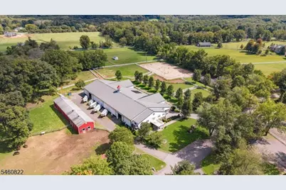 70 Sutton Rd, Tewksbury Township, NJ 08833 - Photo 24