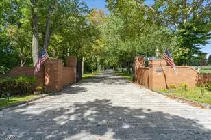 70 Sutton Rd, Tewksbury Township, NJ 08833 - Photo 1