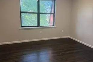910 N Oaks Blvd, North Brunswick Township, NJ 08902 - Photo 12