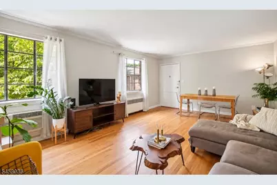 93D Troy Dr #D, Springfield, NJ 07081 - Photo 4