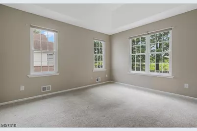 100 David Dr, Raritan Township, NJ 08822 - Photo 18