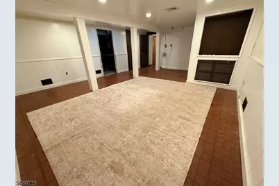 218 Pleasant Ave, Bergenfield, NJ 07621 - Photo 18