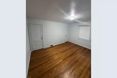 218 Pleasant Ave, Bergenfield, NJ 07621 - Photo 12