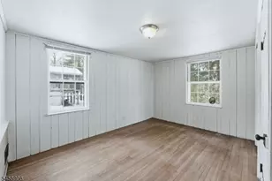 41 Summit Rd, Sparta Township, NJ 07871 - Photo 16
