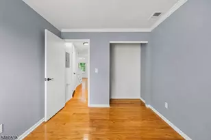 5 Evans Ct, Bedminster Township, NJ 07921 - Photo 18