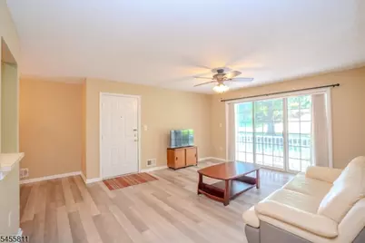 3509 Holman Ct, Bridgewater, NJ 08807 - Photo 4
