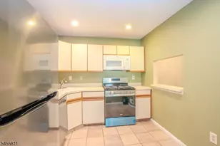 3509 Holman Ct, Bridgewater, NJ 08807 - Photo 10