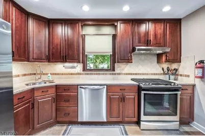 47 Prospect Ave, Bridgewater, NJ 08807 - Photo 14