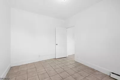 497 Crooks Ave #5, Clifton, NJ 07011 - Photo 6