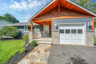 113 Carol Dr, Hackettstown, NJ 07840 - Photo 1