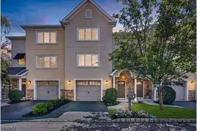 7 Christina Ct, Fairfield, NJ 07004 - Photo 1