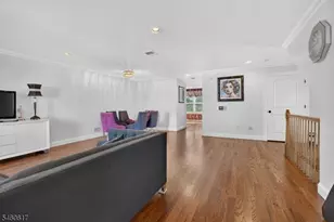7 Christina Ct, Fairfield, NJ 07004 - Photo 4