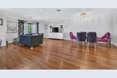 7 Christina Ct, Fairfield, NJ 07004 - Photo 6