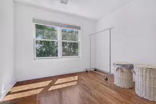7 Christina Ct, Fairfield, NJ 07004 - Photo 14