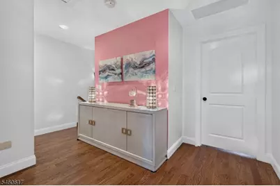 7 Christina Ct, Fairfield, NJ 07004 - Photo 26