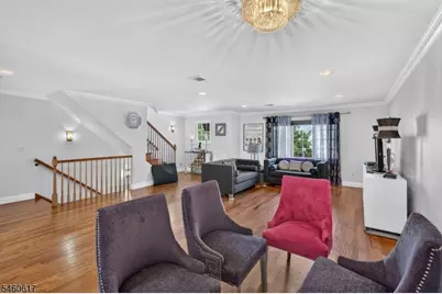 7 Christina Ct, Fairfield, NJ 07004 - Photo 8