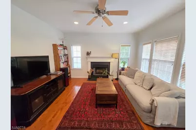 19 Goldenrod Dr, Montgomery Township, NJ 08502 - Photo 18