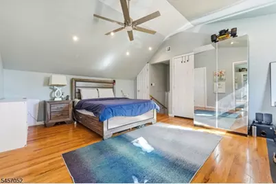 223 Woodlawn Ave, Linden, NJ 07036 - Photo 16