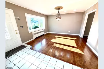 827 Savitt Pl, Union Township, NJ 07083 - Photo 8