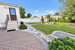 827 Savitt Pl, Union Township, NJ 07083 - Photo 38